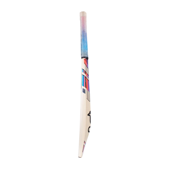2024 Kookaburra Aura 7.1 Junior Cricket Bat 4 2024 Kookaburra Aura 7.1 Junior Cricket Bat - Image 4